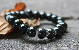 紅繩手鏈與陶瓷珠子編織手鐲 批發(fā)廠家價(jià)格、圖片與貿(mào)易指南